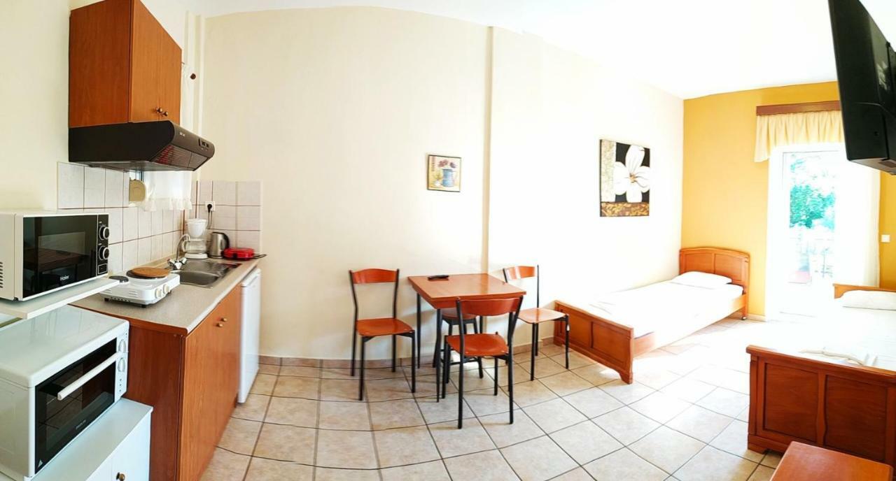 Amalia Aparthotel
