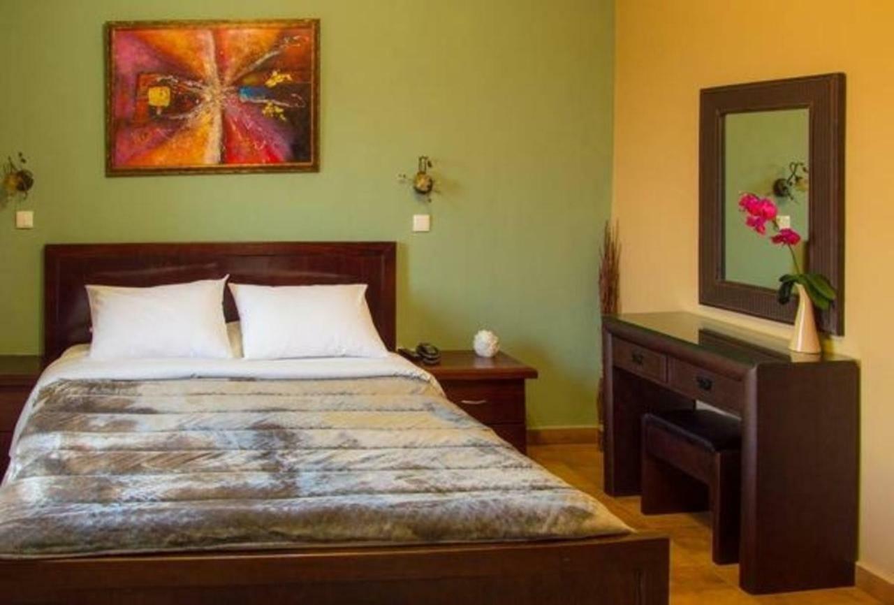 Hotel Gea Kaimaktsalan & Loutraki (Pella)