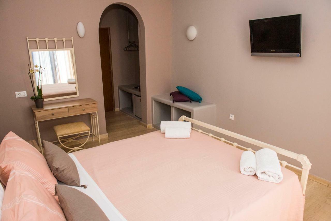 Hotel Ino 3*