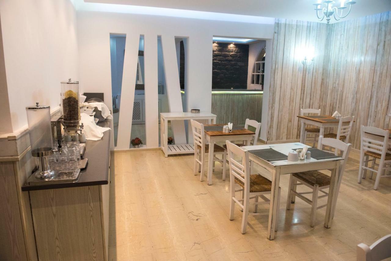 Hotel Ino Kamari (Santorini)
