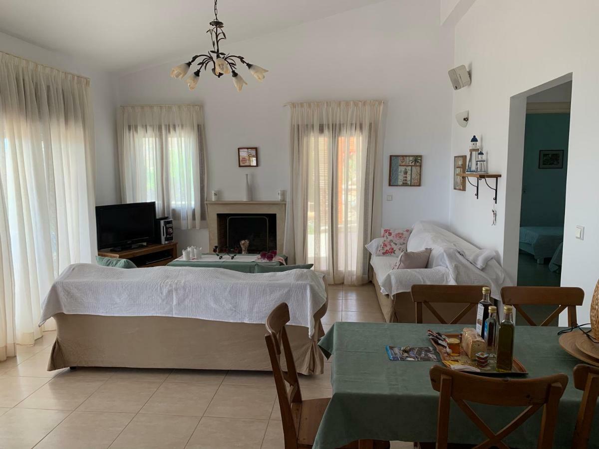 Krinakia Holiday home *