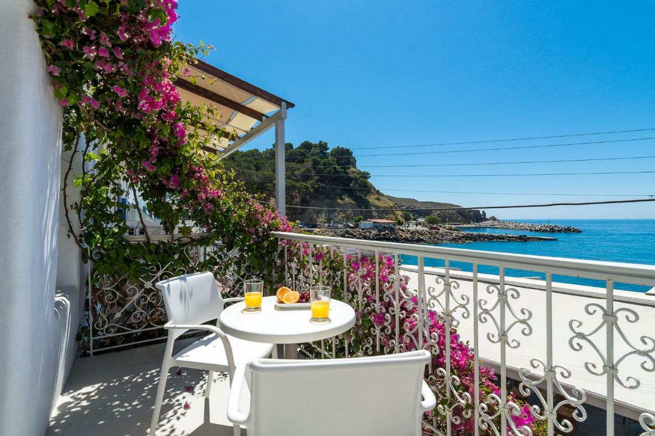 Samaria By The Sea Aparthotel 2*