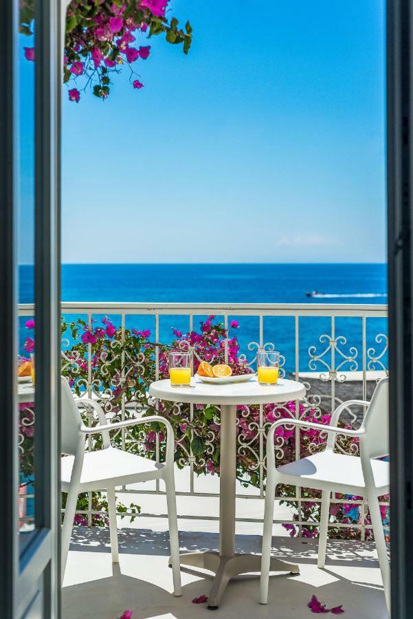 Samaria By The Sea Aparthotel 2*