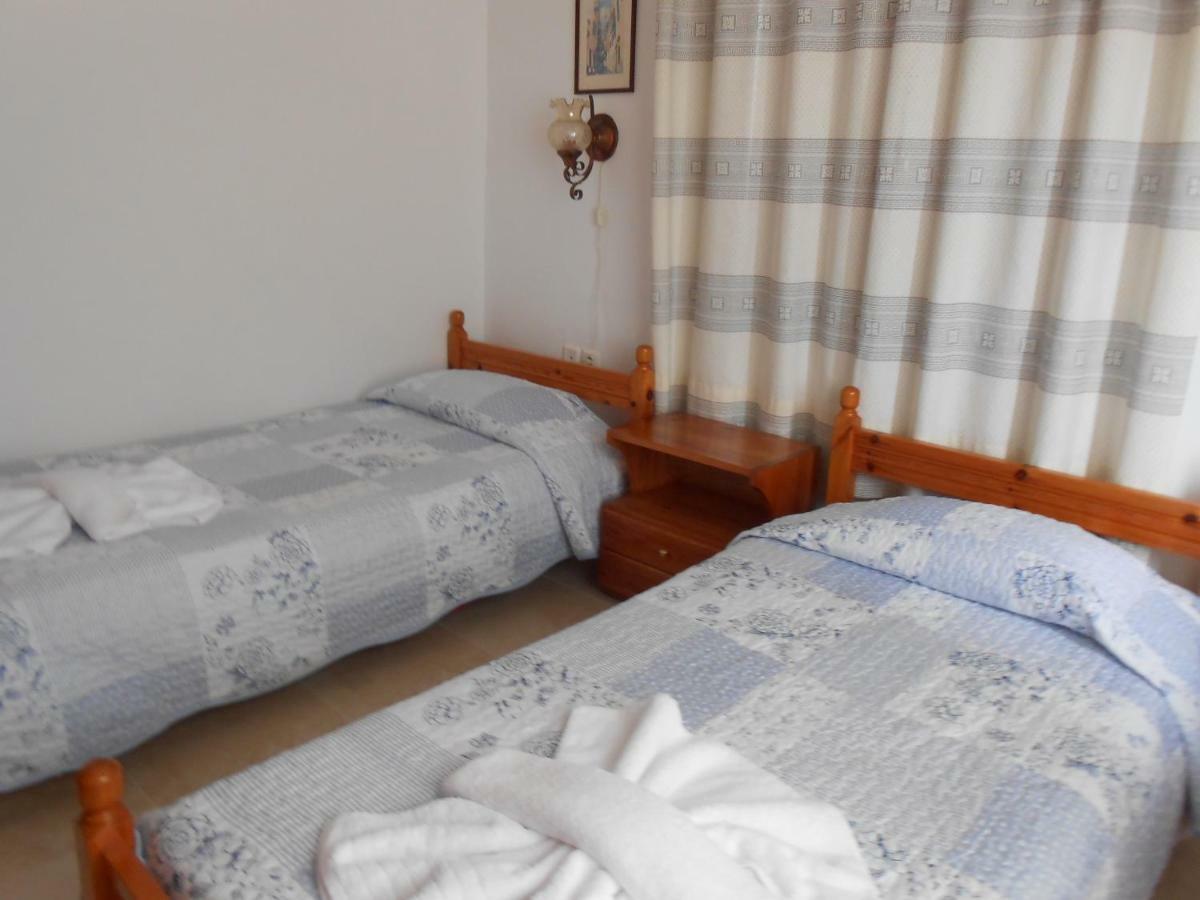 Villas Michalis Aparthotel 3*
