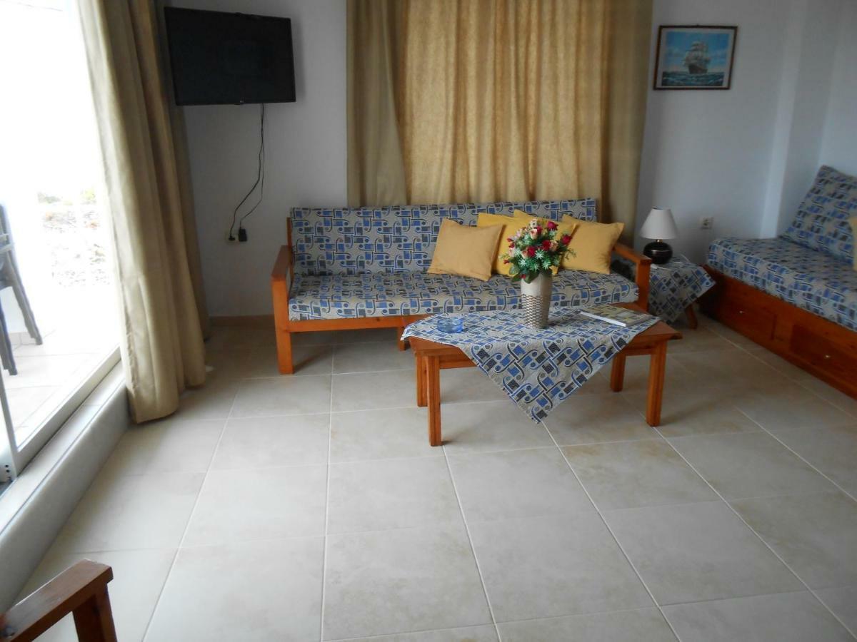 Villas Michalis Aparthotel 3*