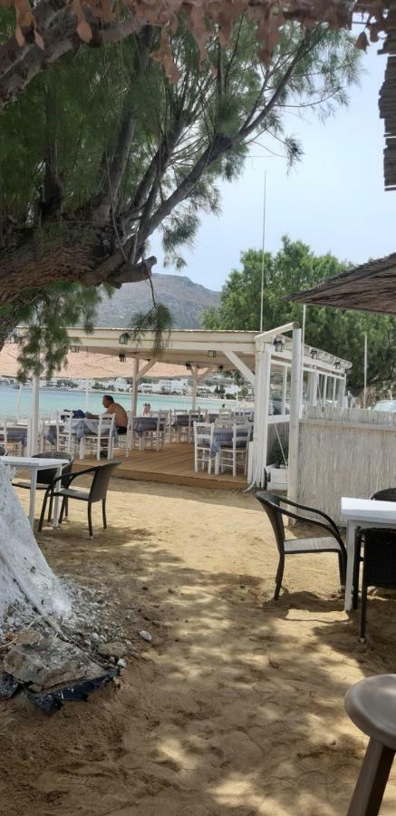 Isalos Serifos Hotel 4*