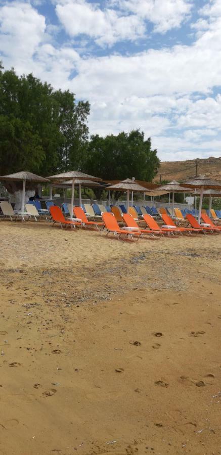 Isalos Serifos Livadi (Serifos)