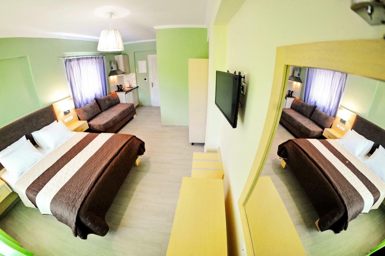 Vliho Bay & Apartment