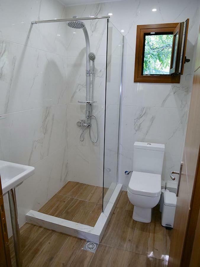 Komitsa Luxury Aparthotel