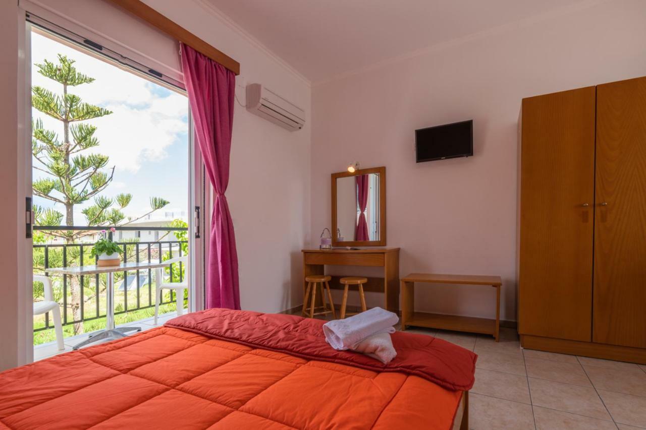 Anthi & Apartment Alykes (Zakynthos)