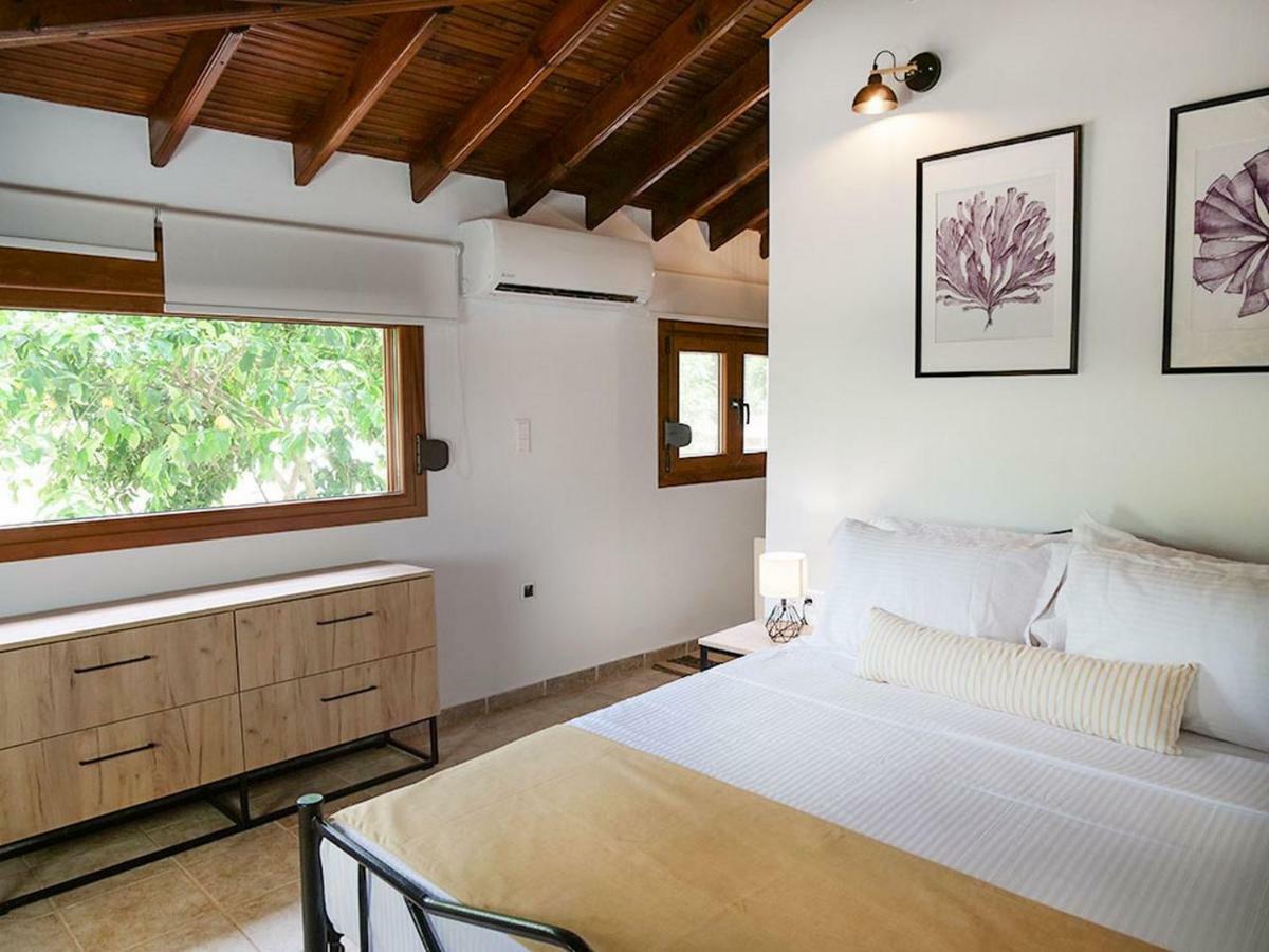 Komitsa Luxury