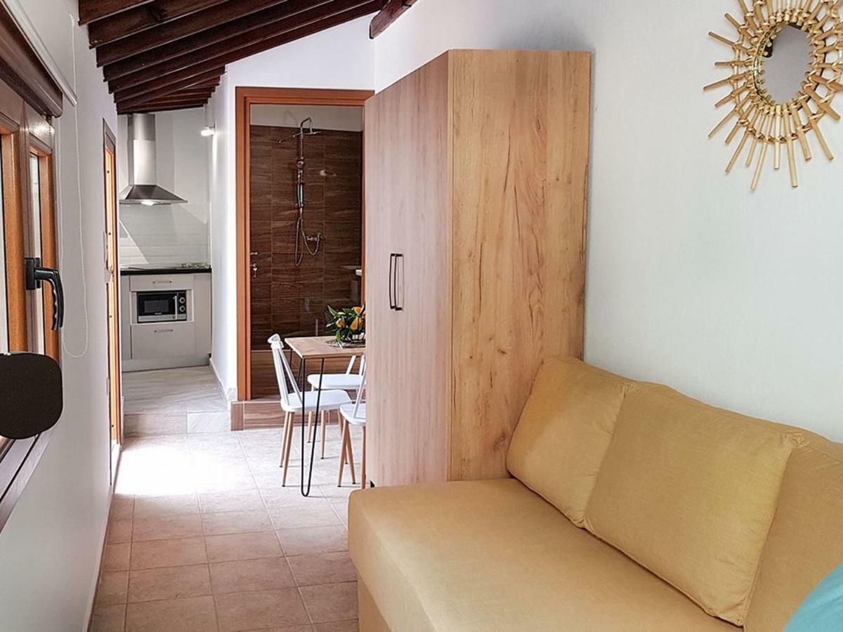 Aparthotel Komitsa Luxury