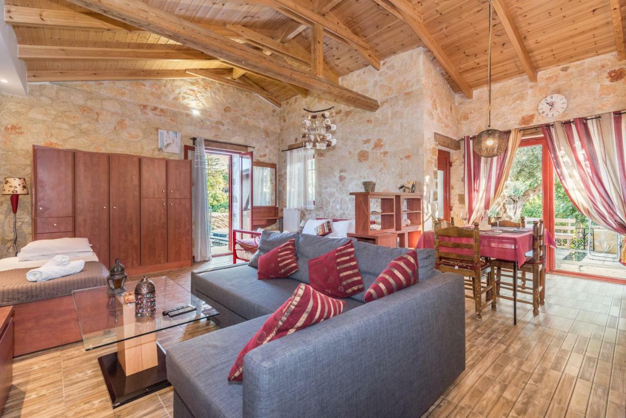 Casa Petra - Stone Argassi