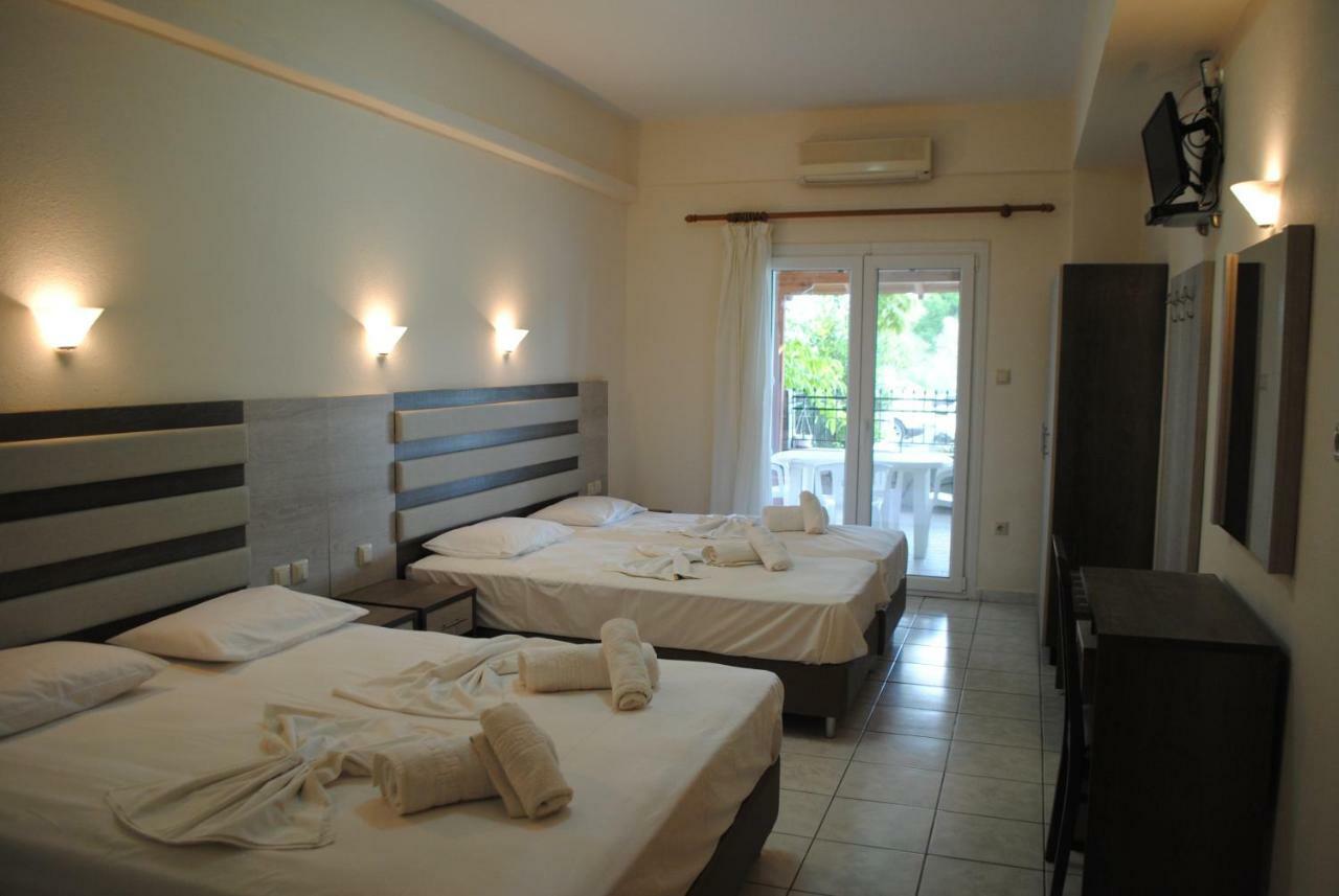 Apartment Anna Neos Marmaras