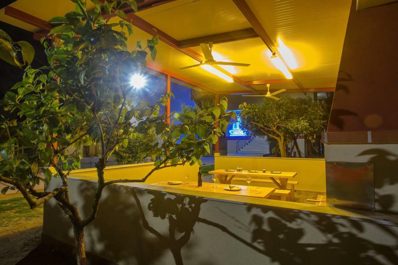 Rent House Karavi Guest house *