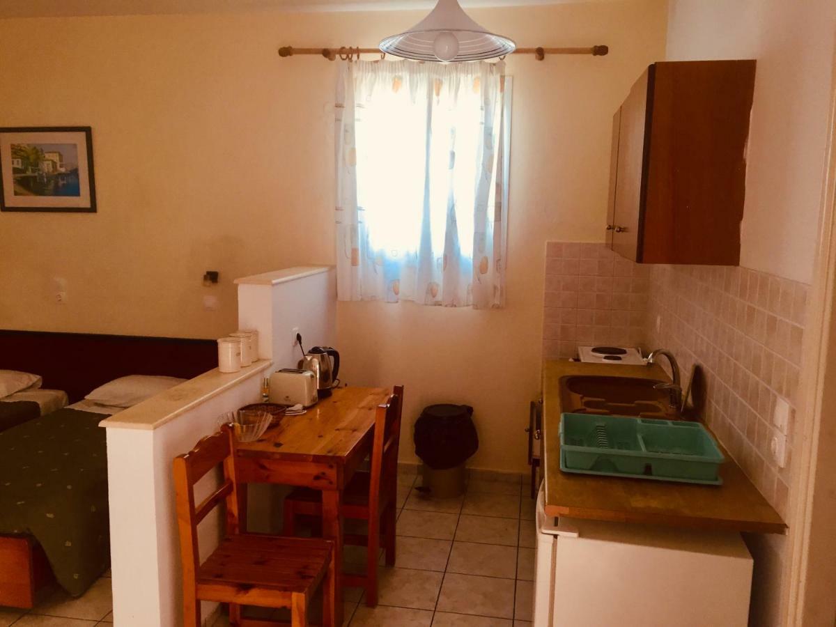 Moros Apartment Agios Stefanos Avliotes (Corfu)