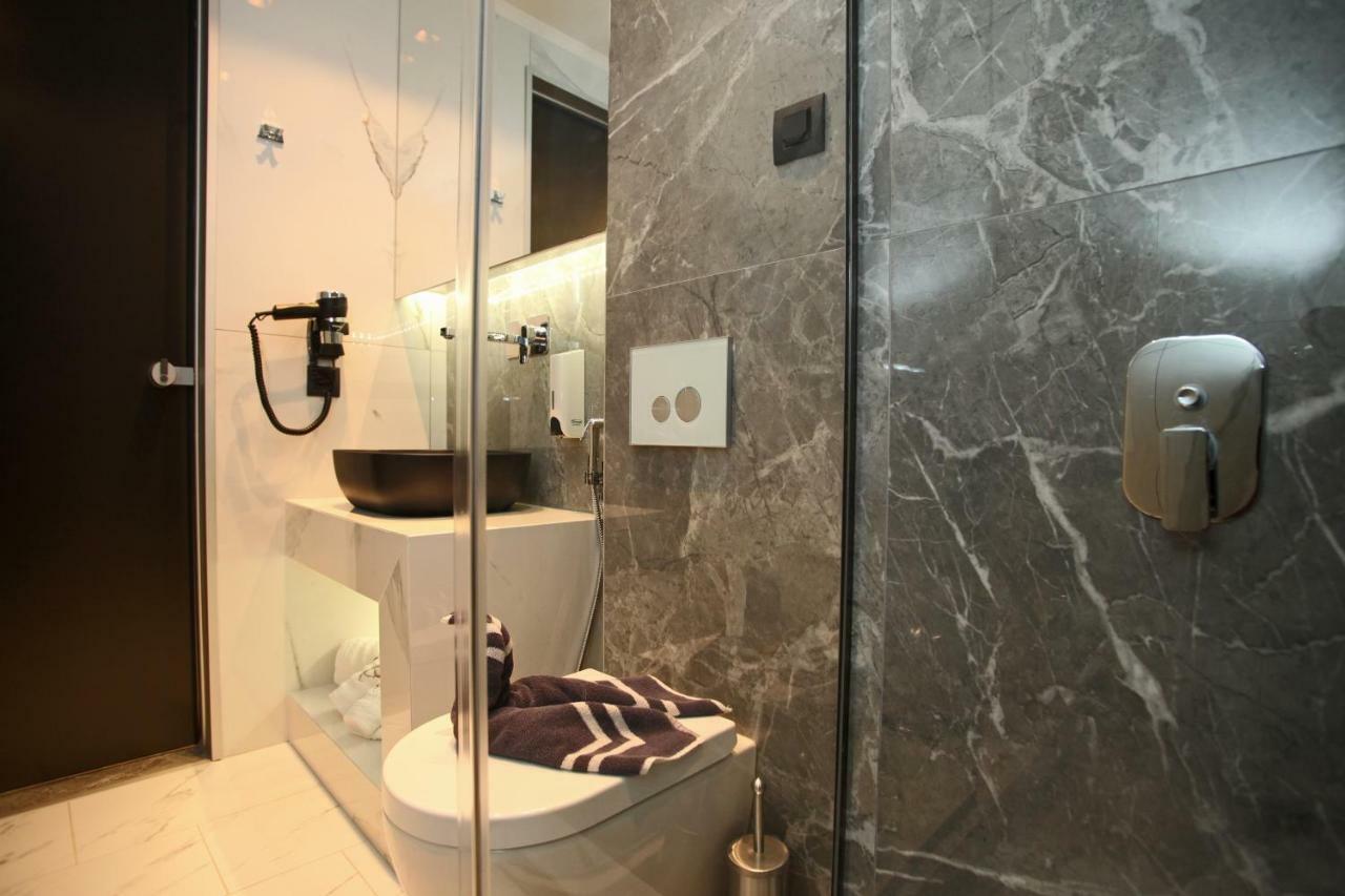 Athinais Luxury * Hanioti