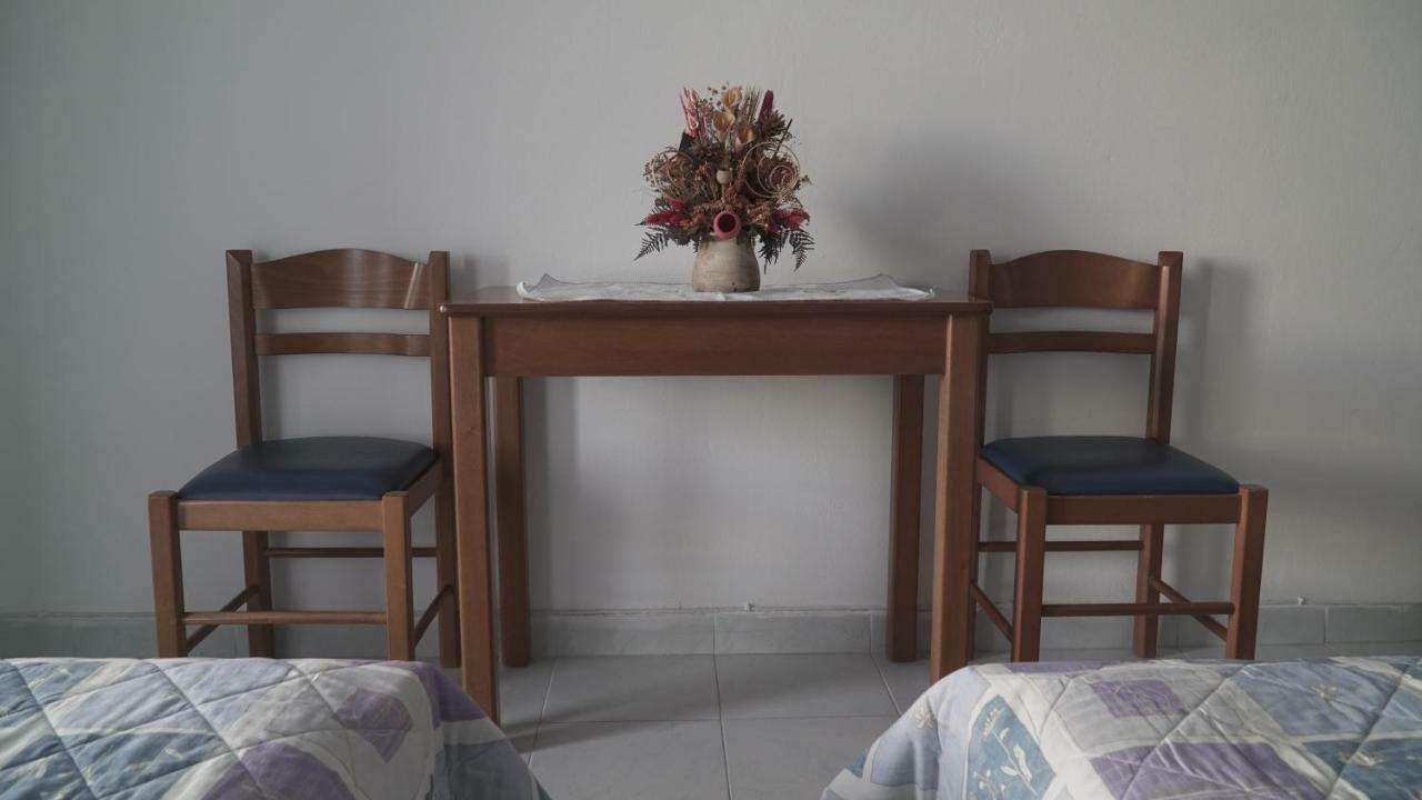Toula Studio Apartment *