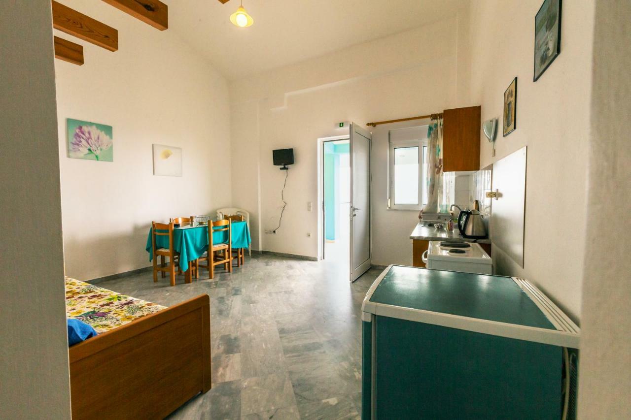 Iris Apartment
