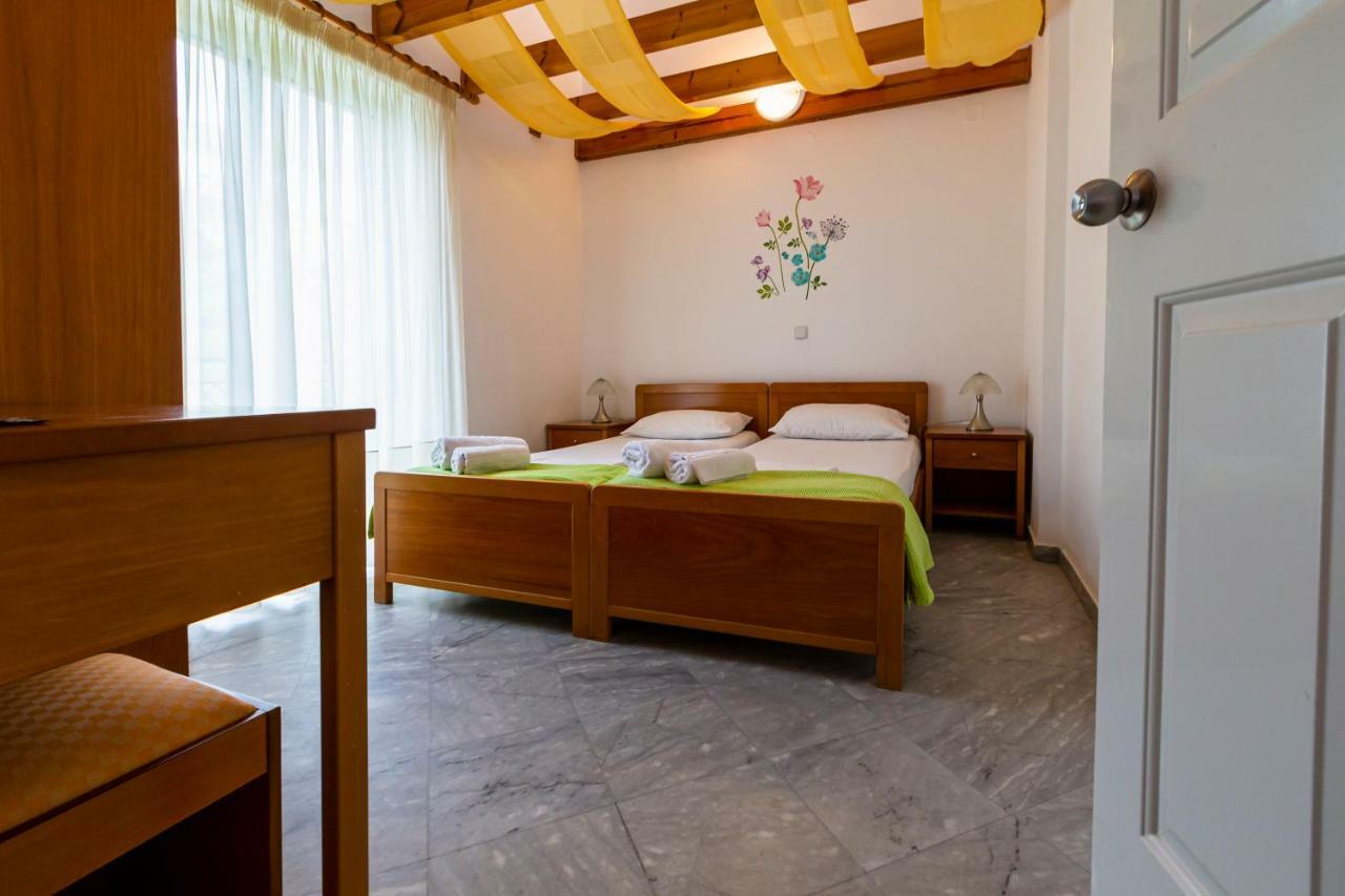 Iris Apartment