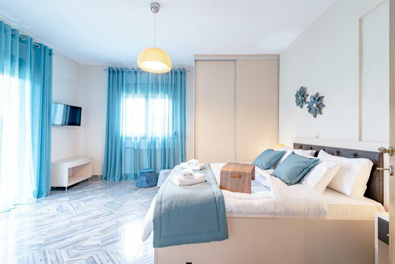 Athina Luxury Holiday home *