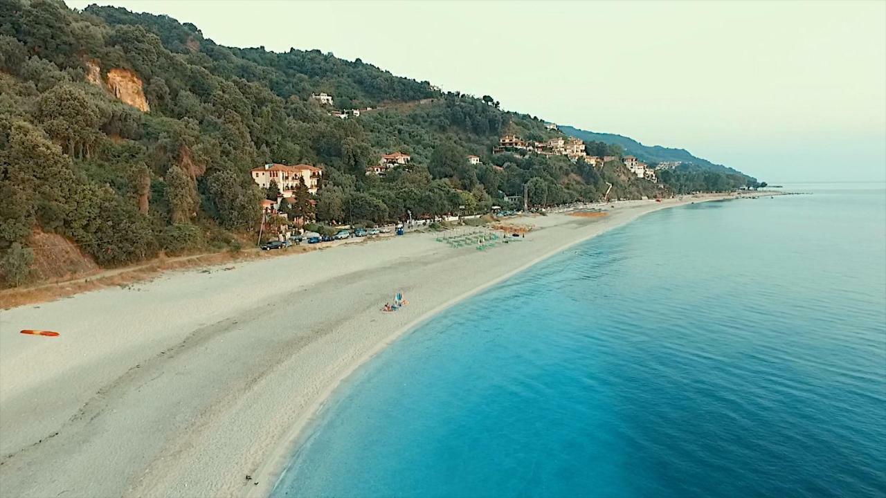Papa Nero House Holiday home *