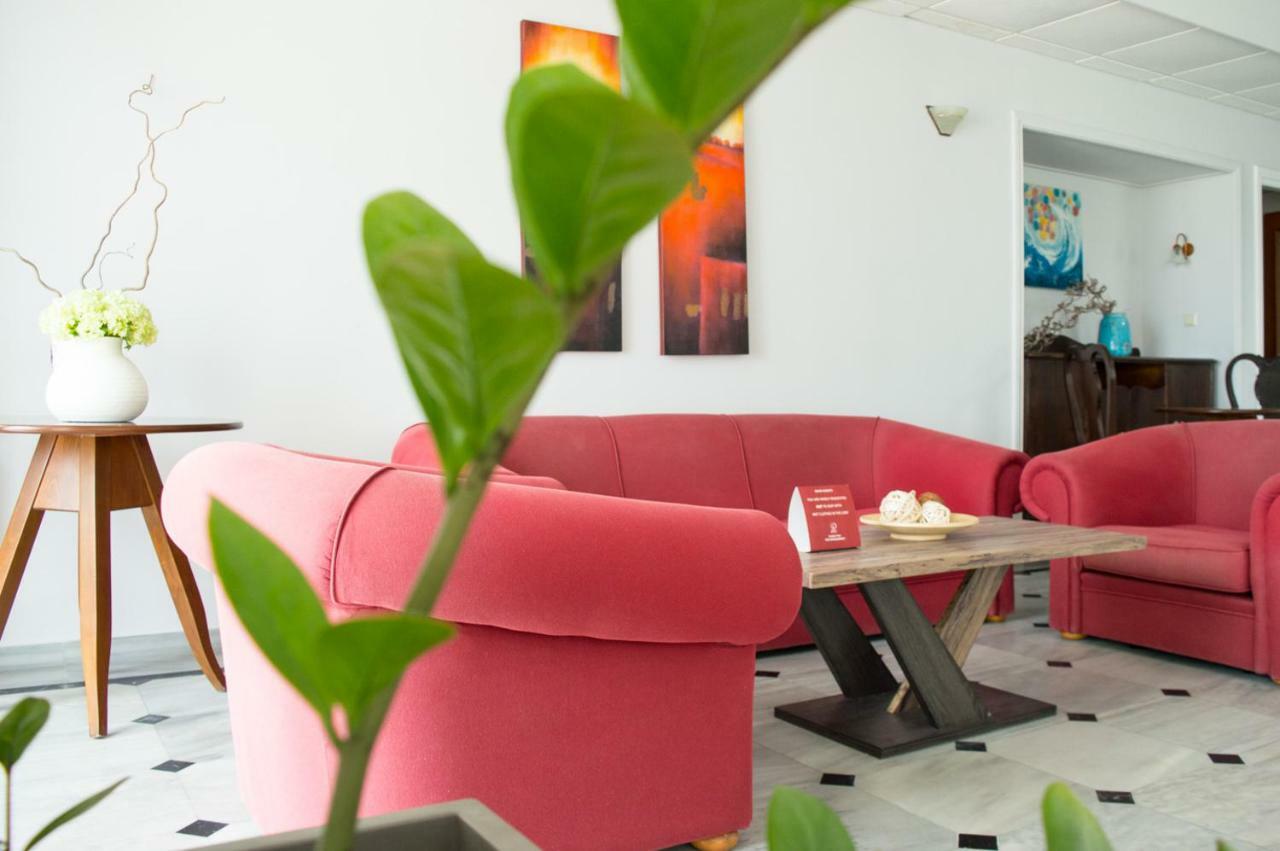Paradise Hotel 3*