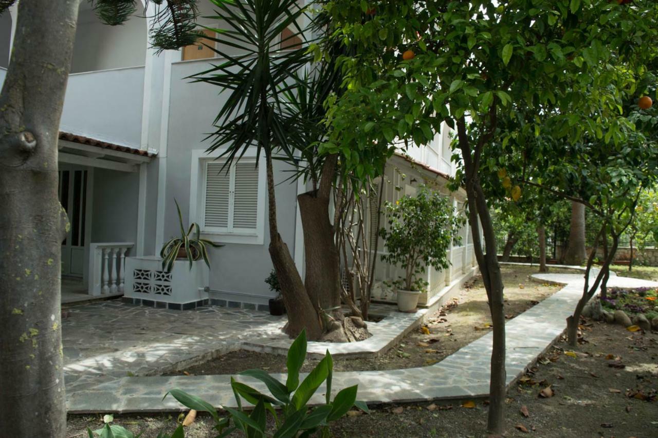 Hotel Paradise