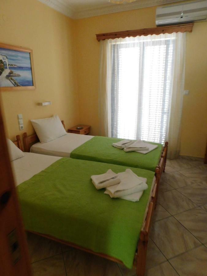 To Spiti Tis Eirinis Apartment Poros Town