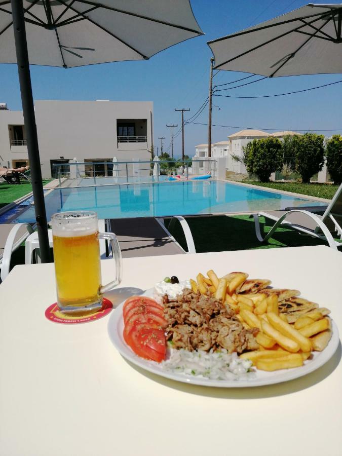 Carisa Hotel 3*