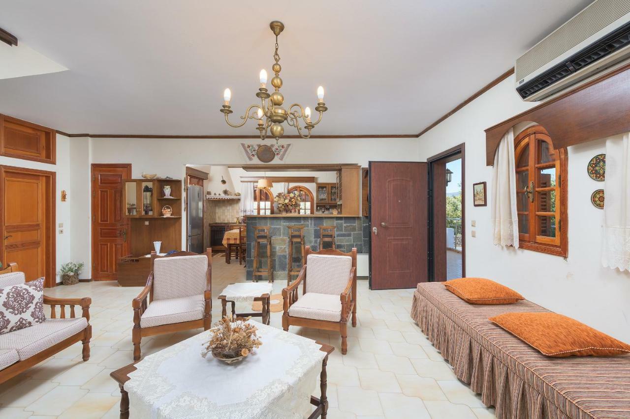 Villa Valasia *