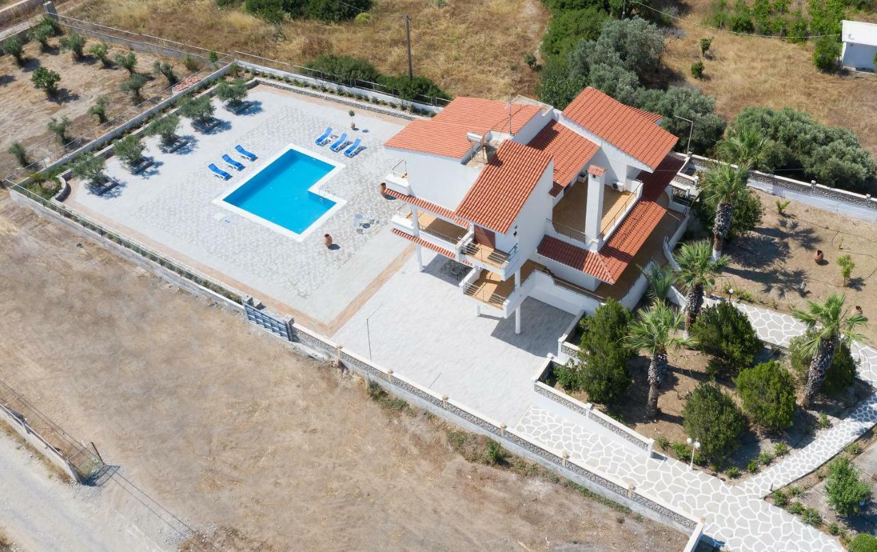 Valasia Villa