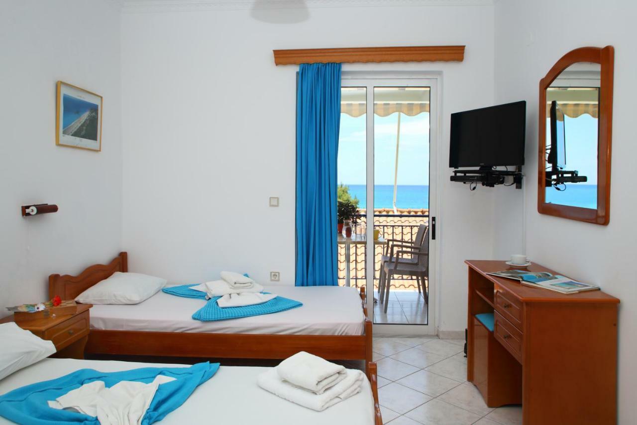 Theocharis Bros - * Agios Nikitas