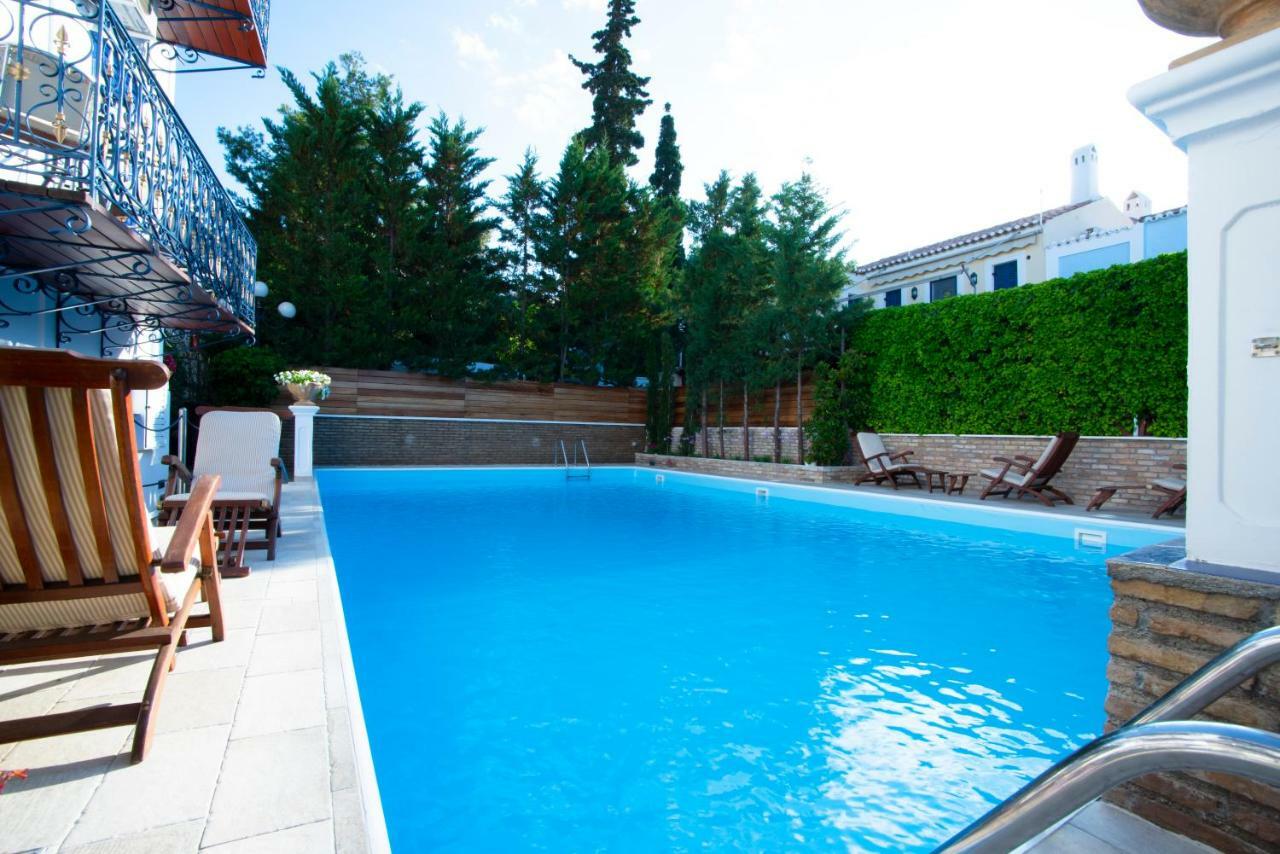 Armata Boutique 3*