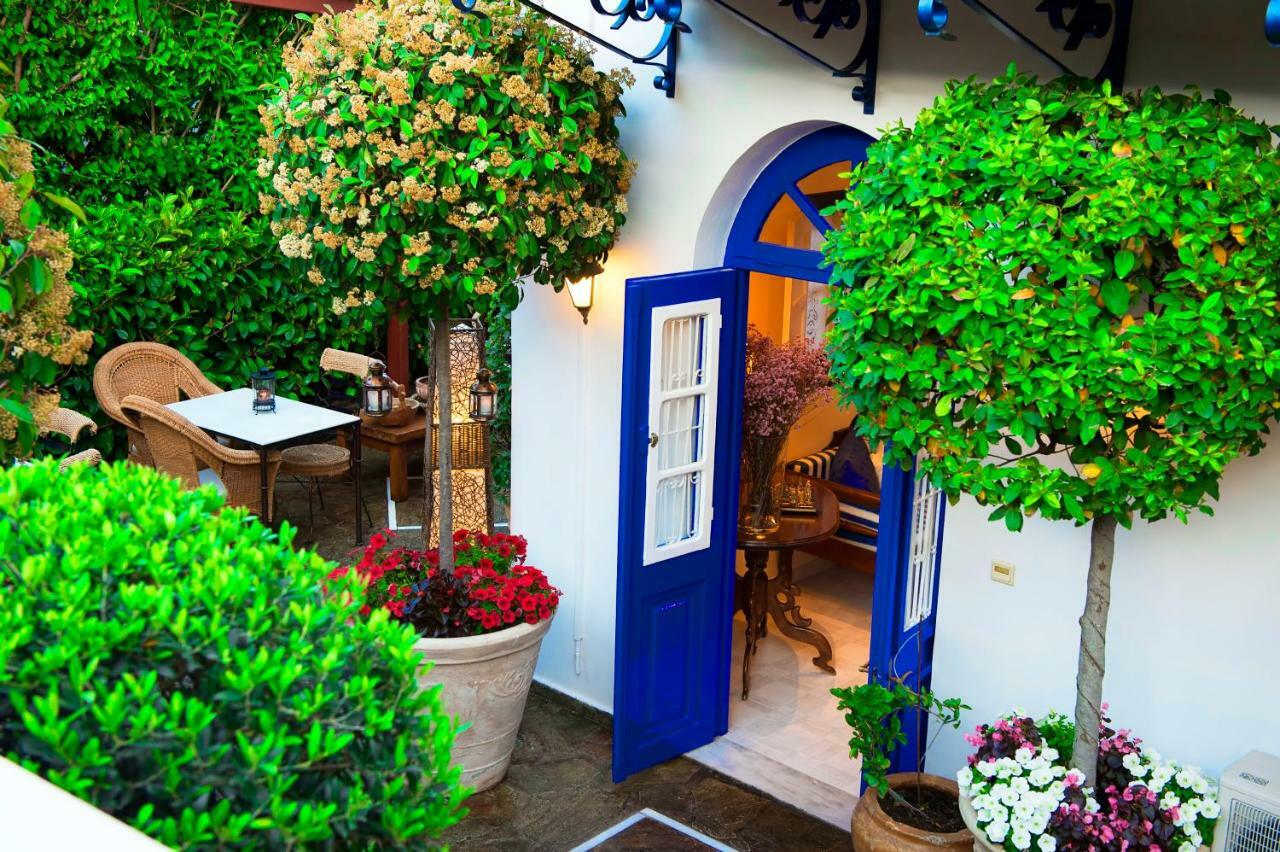 Armata Boutique Hotel