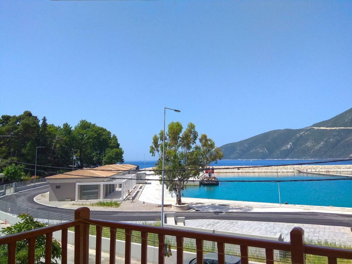 Kostas Studios Apartment