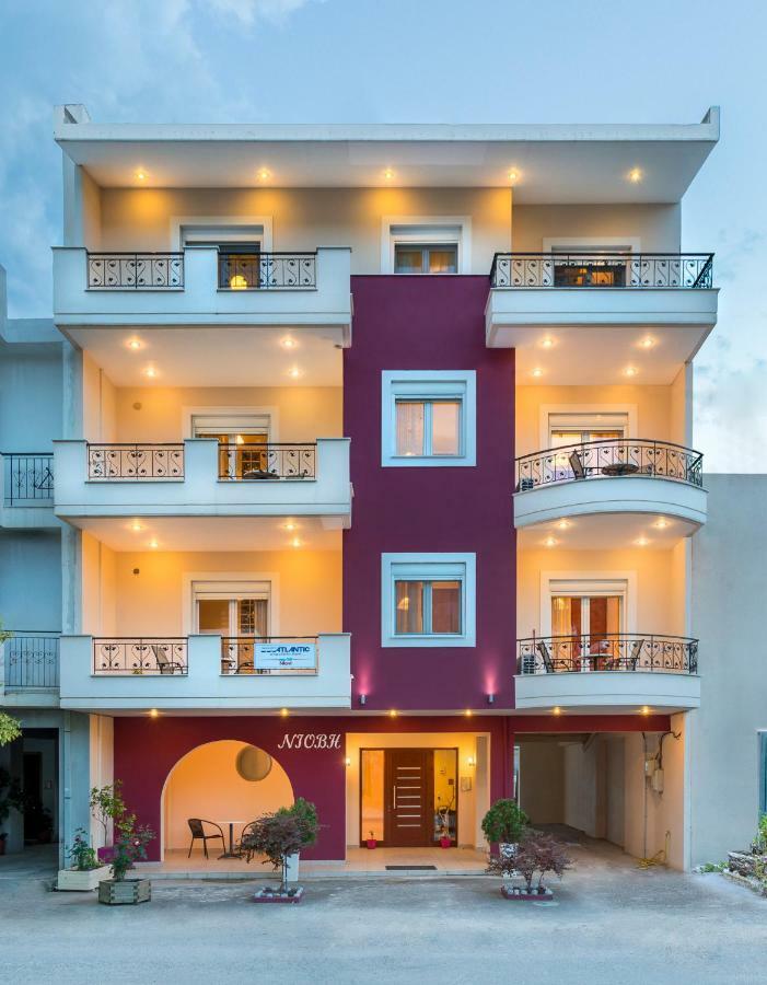 Niovi Luxury Apartment