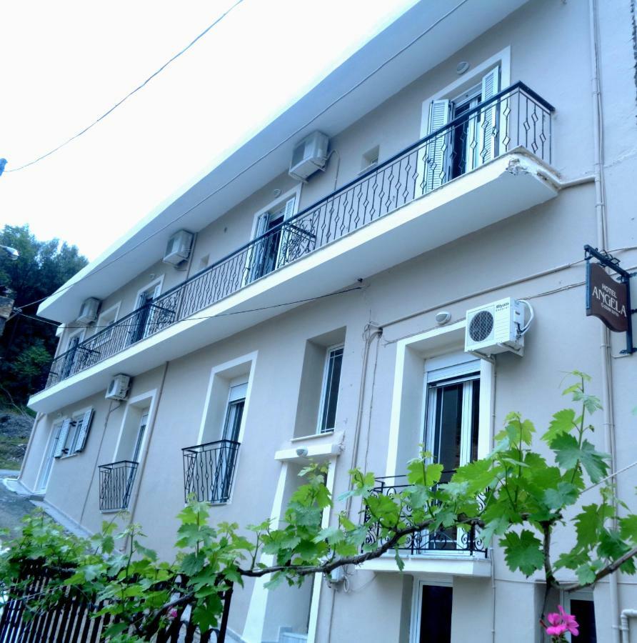 Angela 3* Loutra Edipsou (Evia)