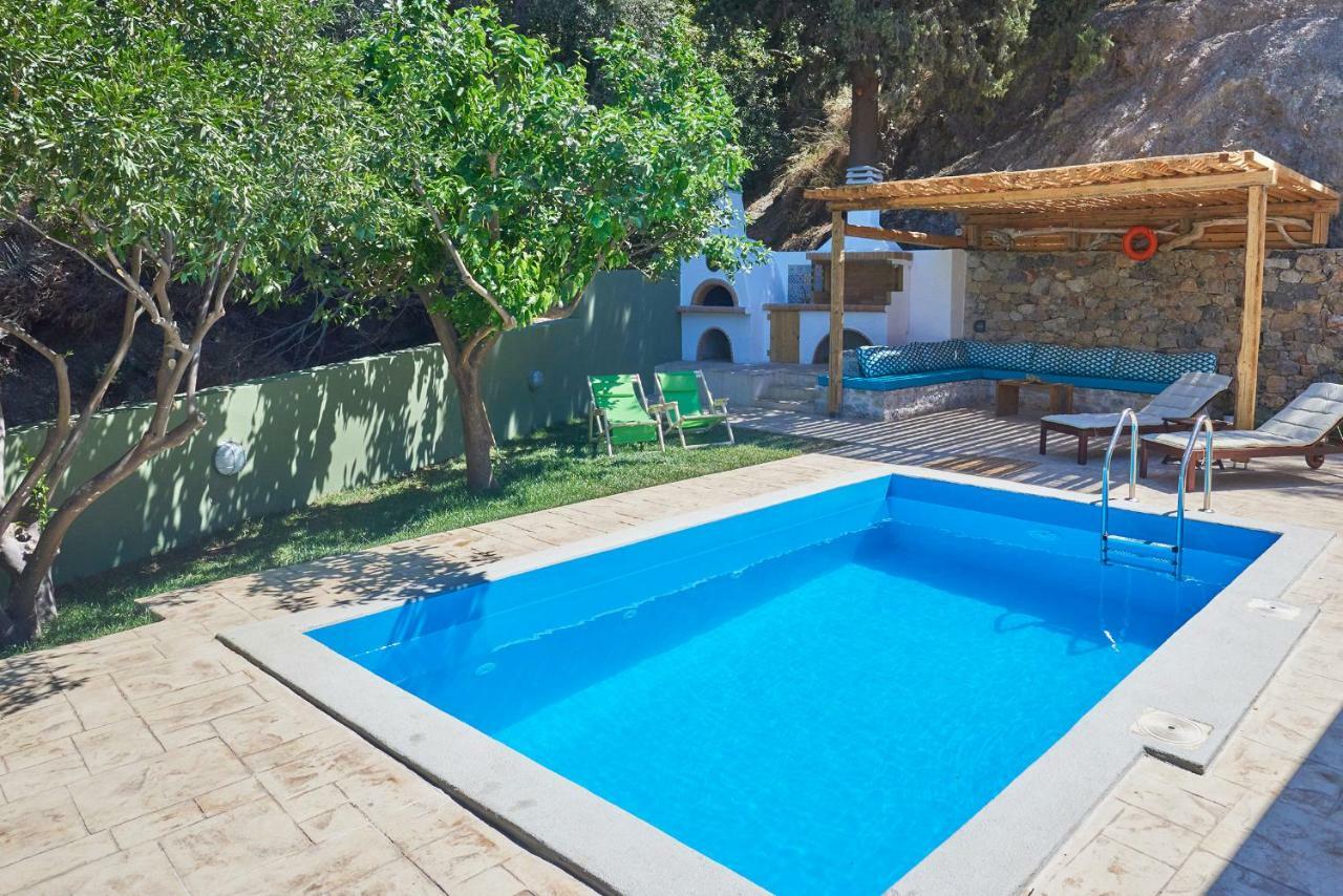 Pura Vida Villa *