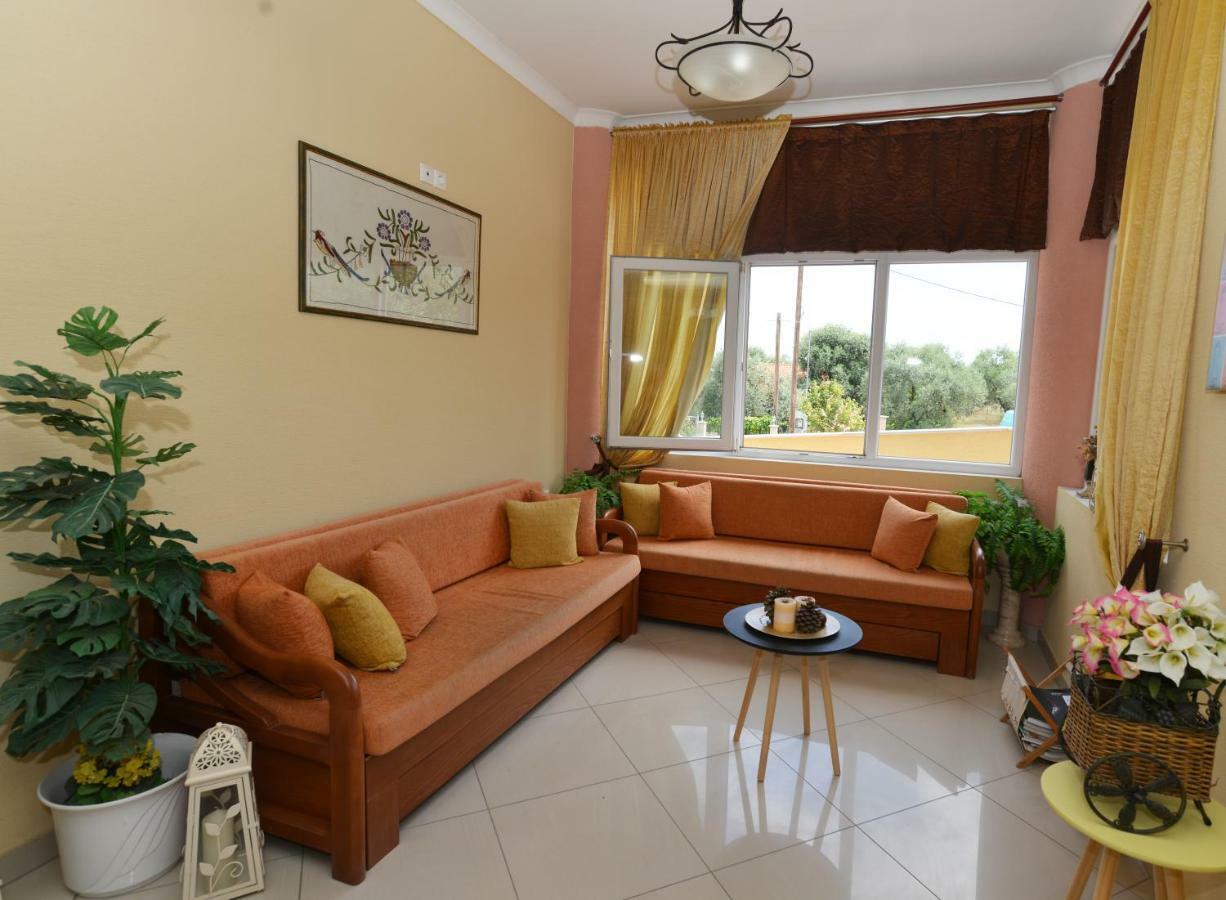 Iraklis Aparthotel Skala Rachoni (Thasos)