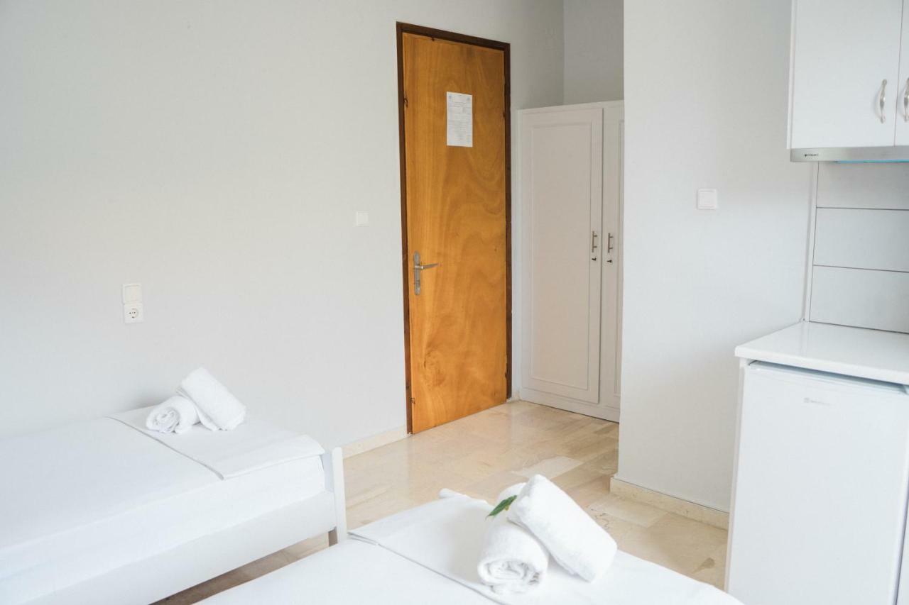 Afroditi Pansion Apartment Agios Nikitas