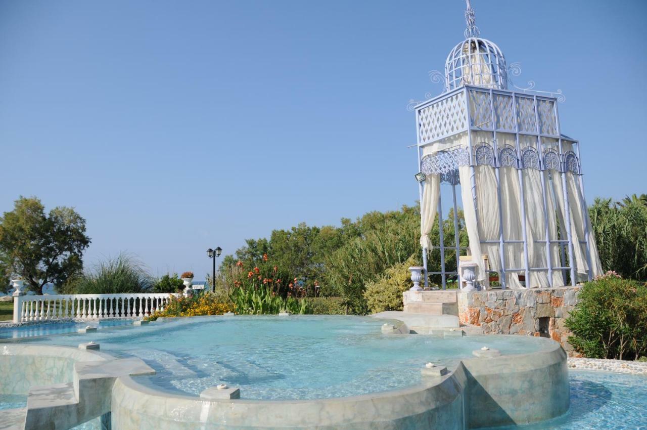 Orpheas (adults Only) 4*