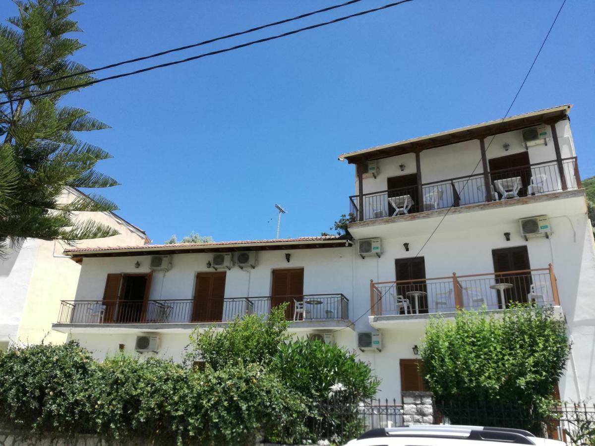 Apartment Mario Vasiliki (Lefkada)
