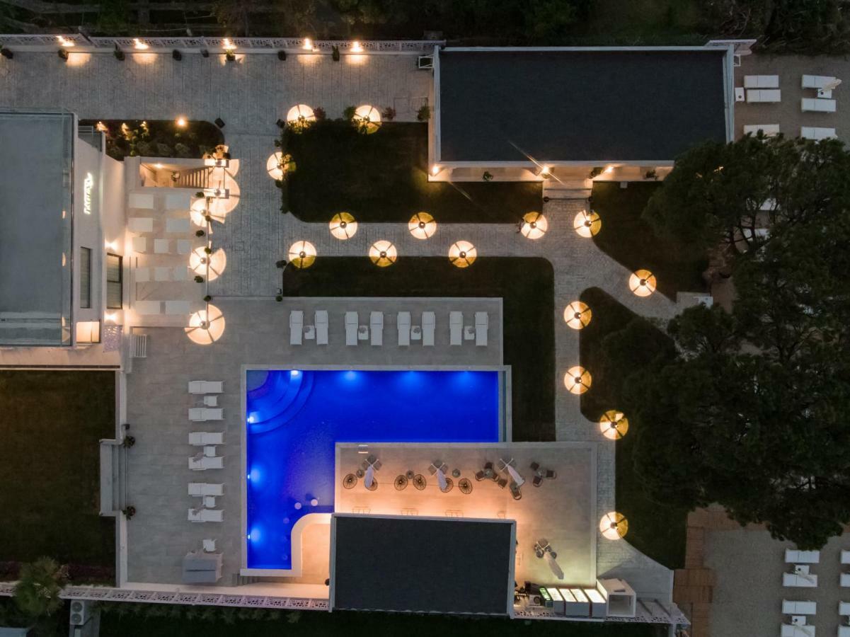 Hotel Laguna By Diomedes Group