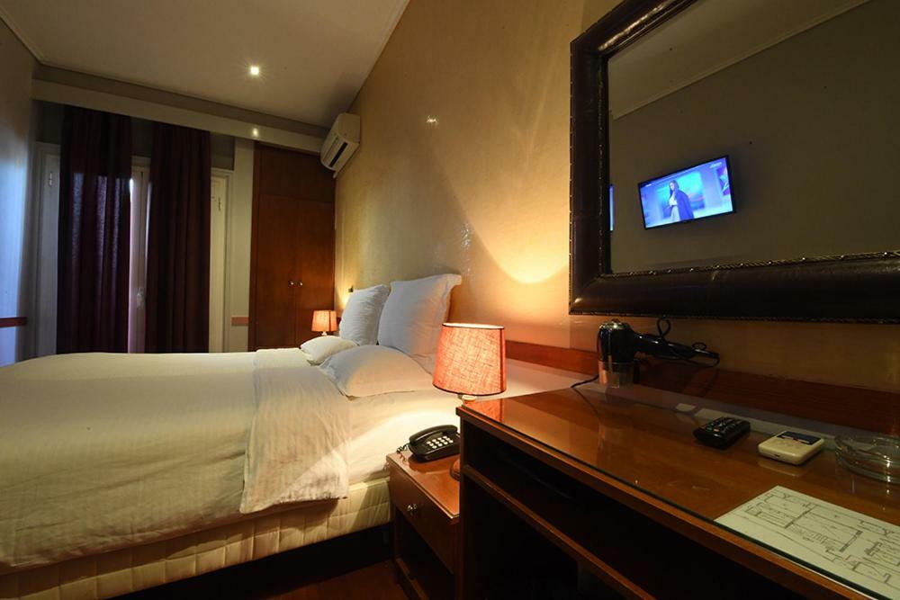 Ephira Hotel