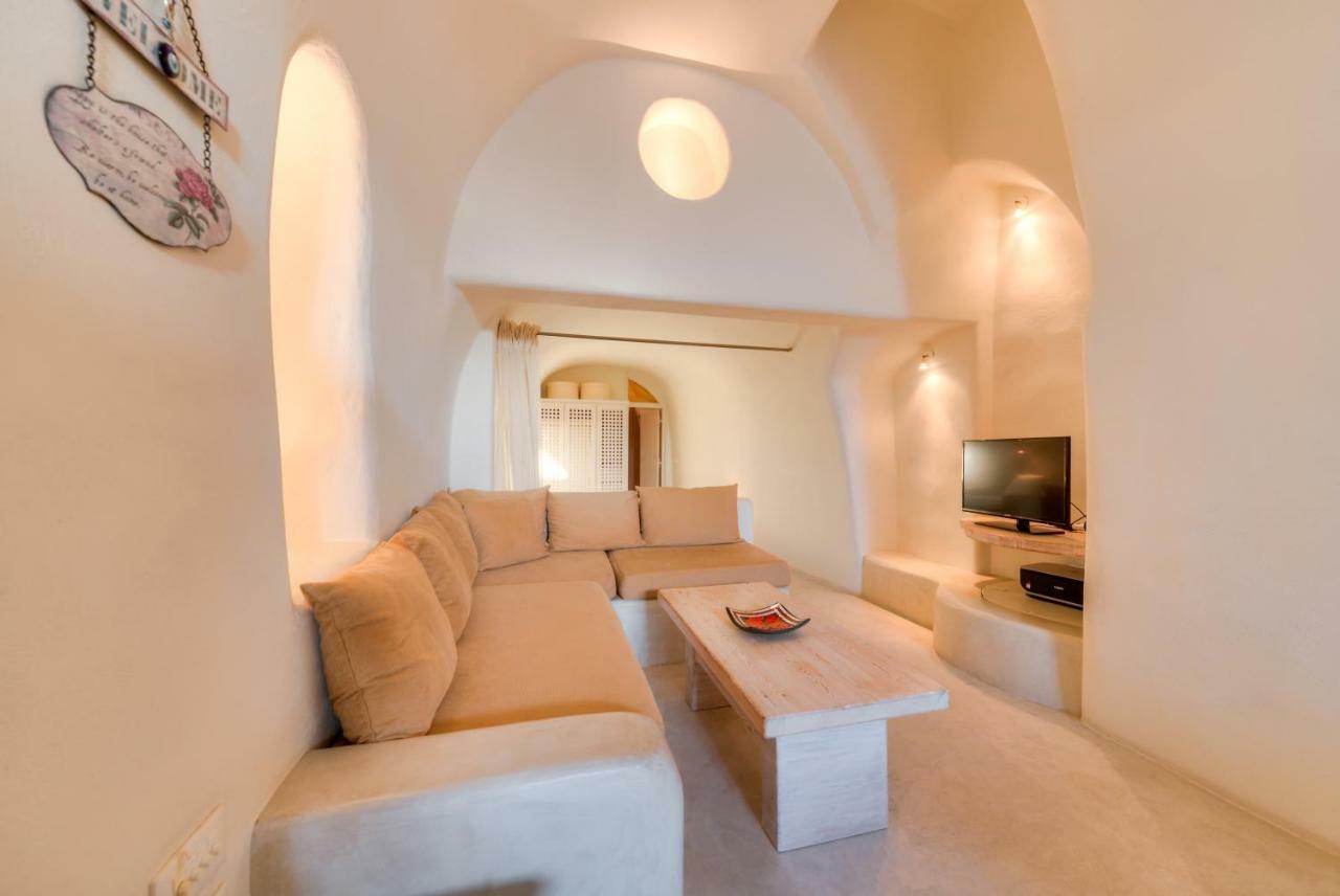 Holiday home Christina's Cave House Fira (Santorini)