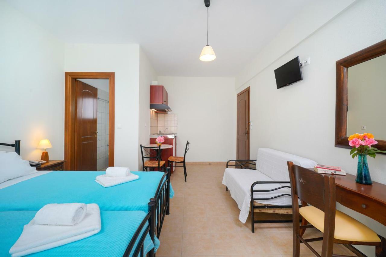 Aparthotel Anemos *
