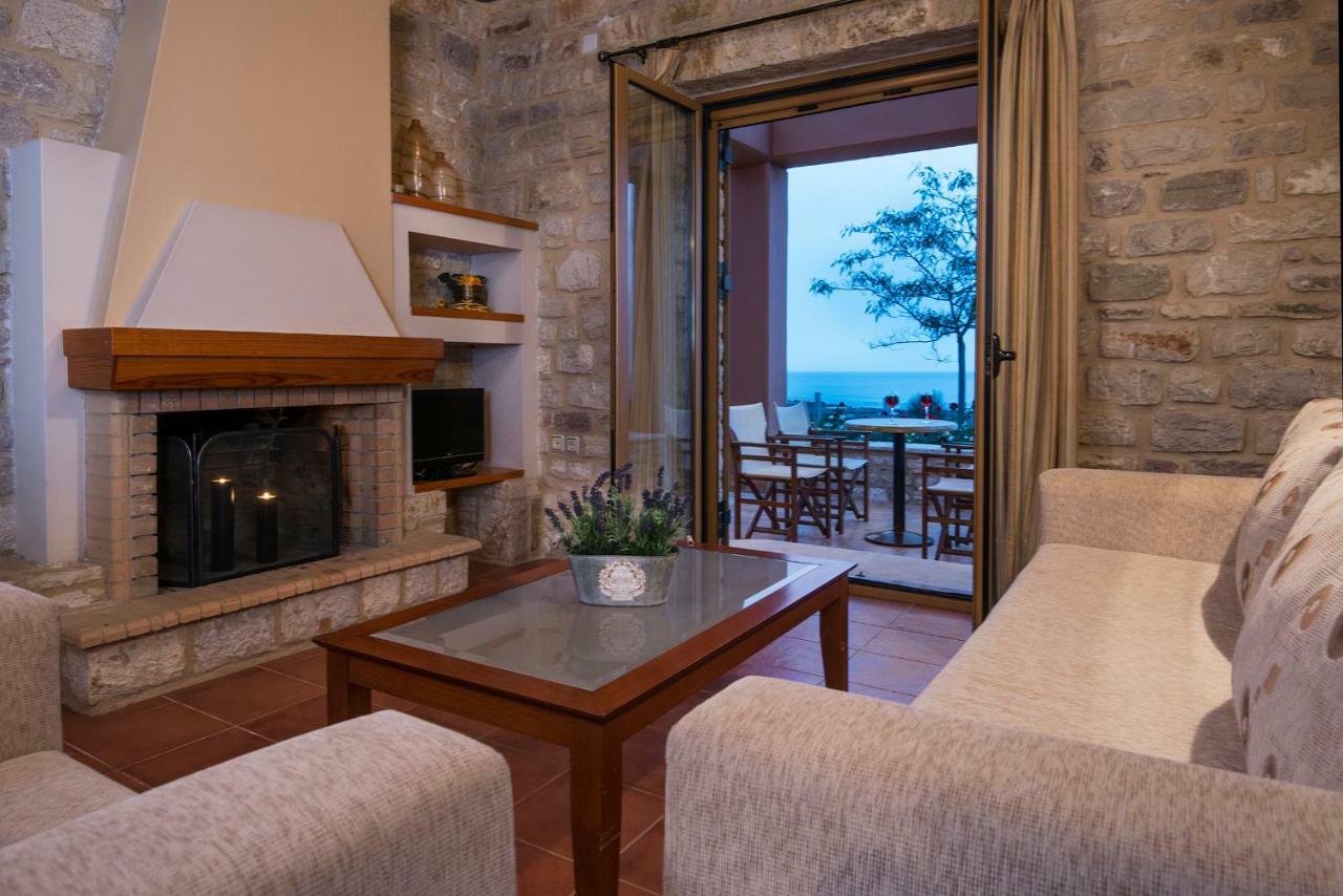 Holiday home Enastron Villas *