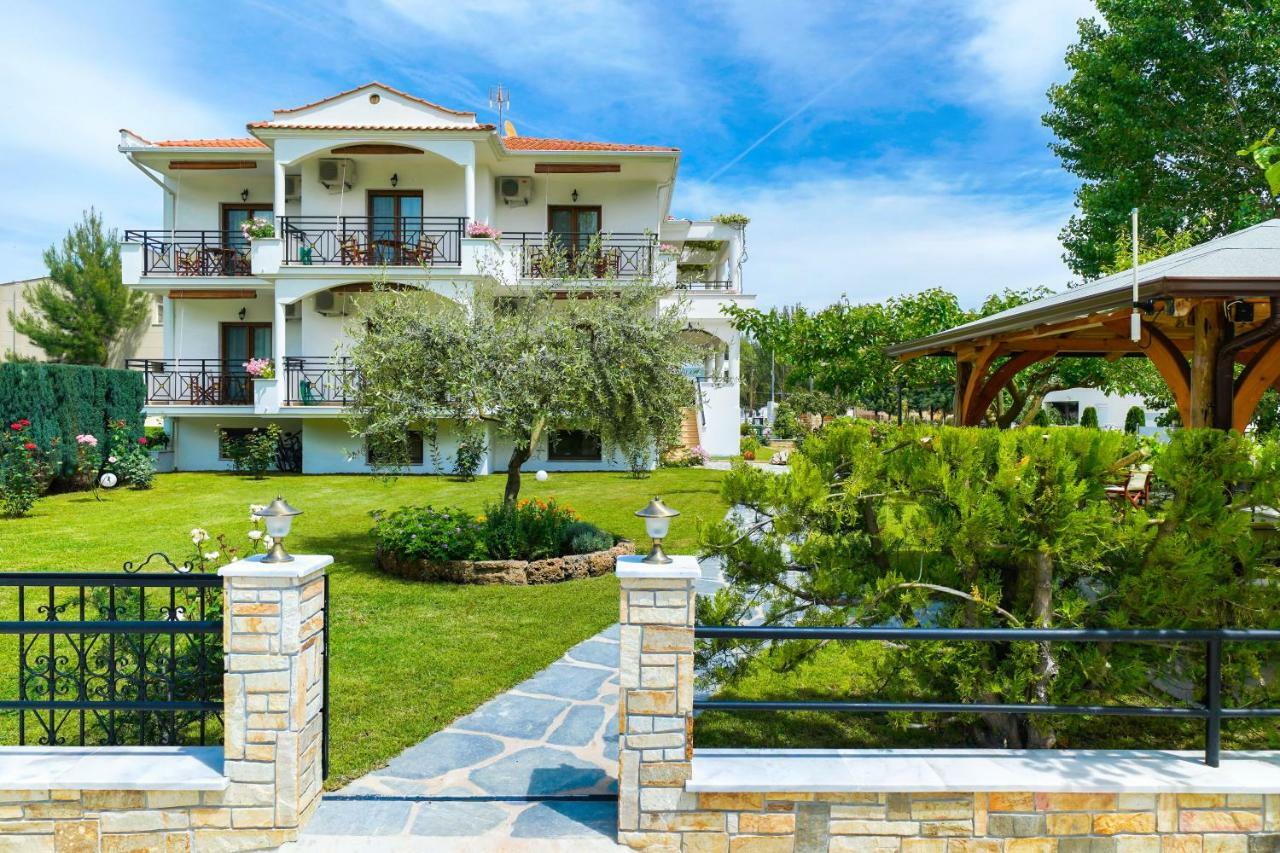 Aparthotel Anemos
