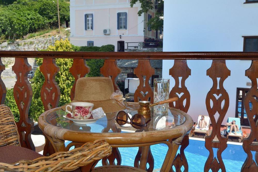 Archontiko Naoumidi Hotel